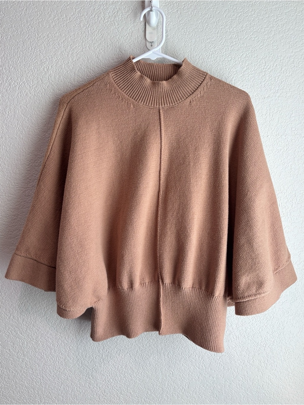 Loft Mock Neck Short Sleeve Poncho Sweater Camel Brown Women’s Size Medium